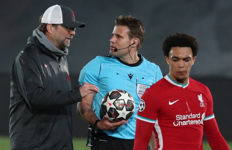 关于2025年StarLadder布达佩斯大师赛参赛者的利益冲突声明