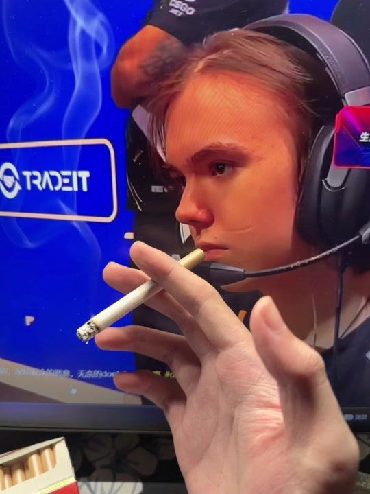 LPL赛区S14资格赛对战出炉：WBG优先选边对战LNG NIP再战JDG