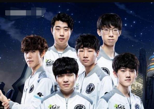 CS2发现了传送和无碰撞的漏洞