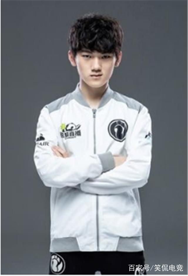 OG 对阵 Apogee 争夺 PGL Bucharest 2025 的名额